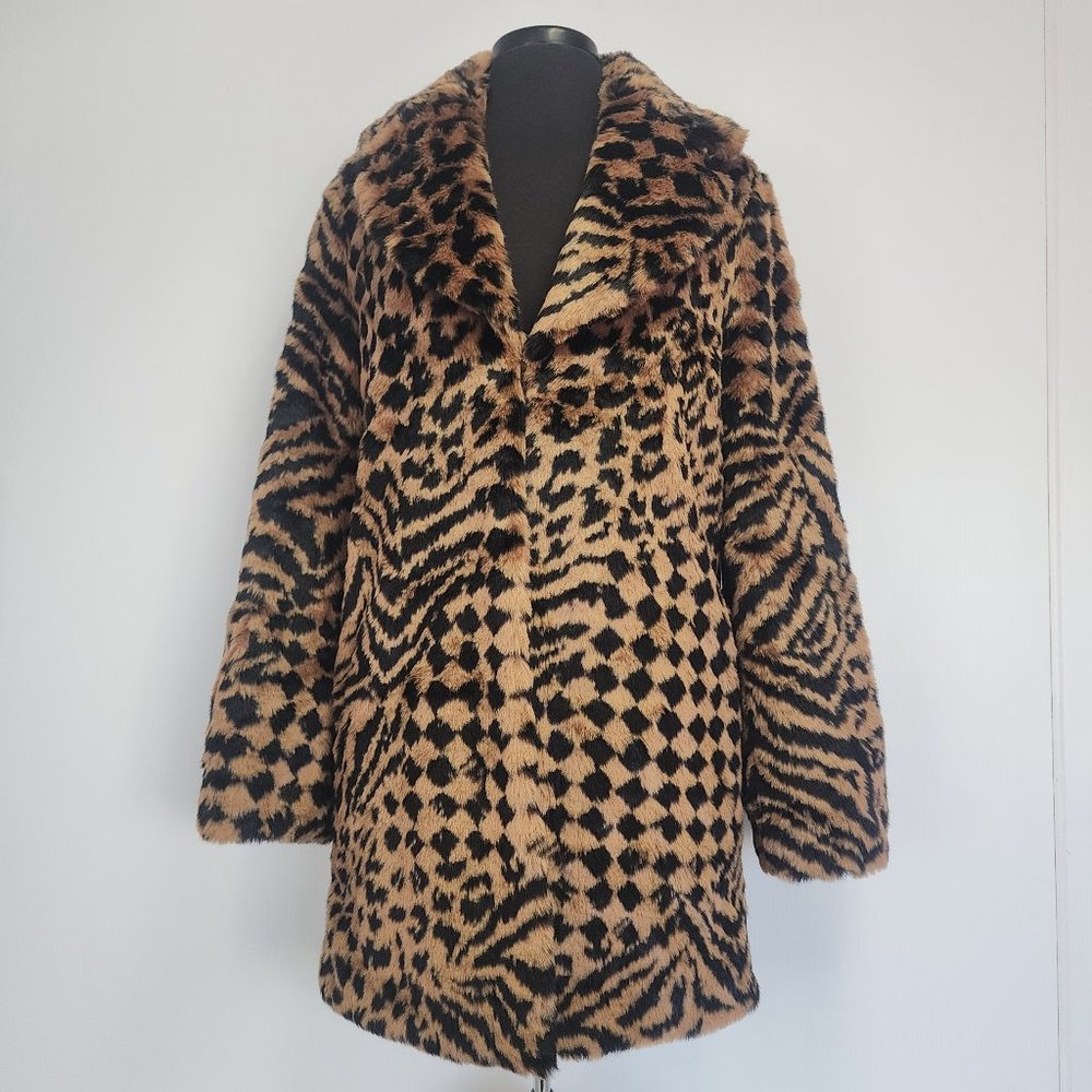 Amuse Society Vera Faux Fur Coat [size small][NewWithTags]